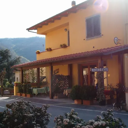 Il Castagno Poggio Alla Croce